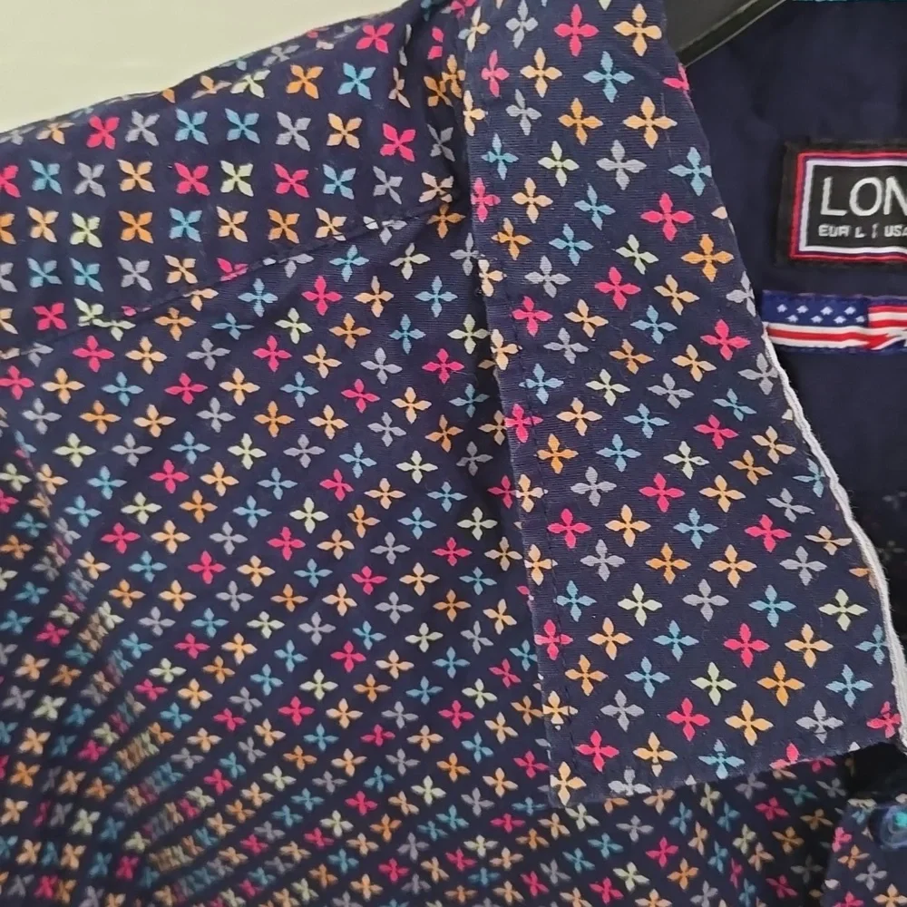 LON NYC Multicolor Short Sleeve Shirt - Picture 3 of 9